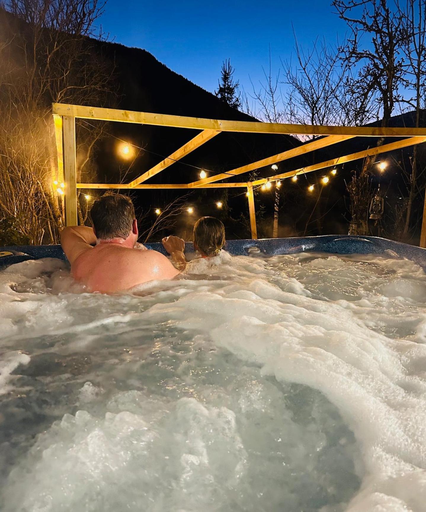 Bed and Breakfast La Ferme D'Angele Бур-Сен-Морис Екстер'єр фото